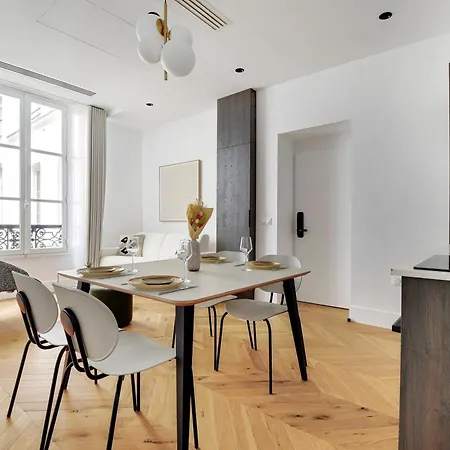 Libere Haussmann Apartmán