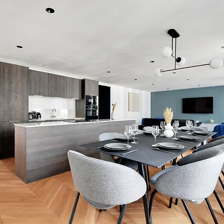 Libere Haussmann Apartman *