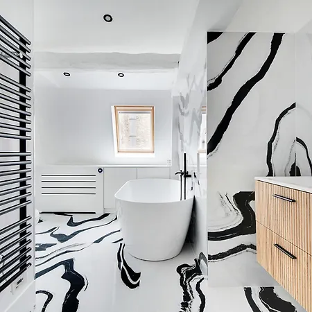 Líbere Haussmann Apartment *
