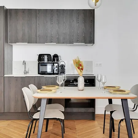 Apartment Líbere Haussmann Paris